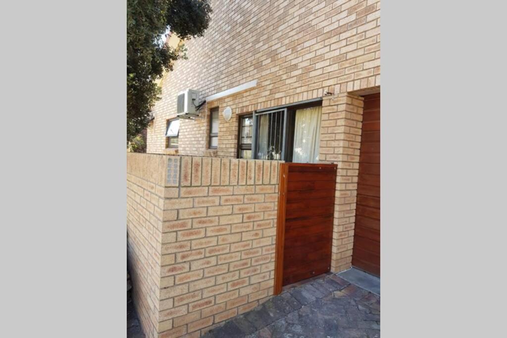 Flamebreeze Corner @ Supertubes Jeffreys Bay Apartment Exterior photo